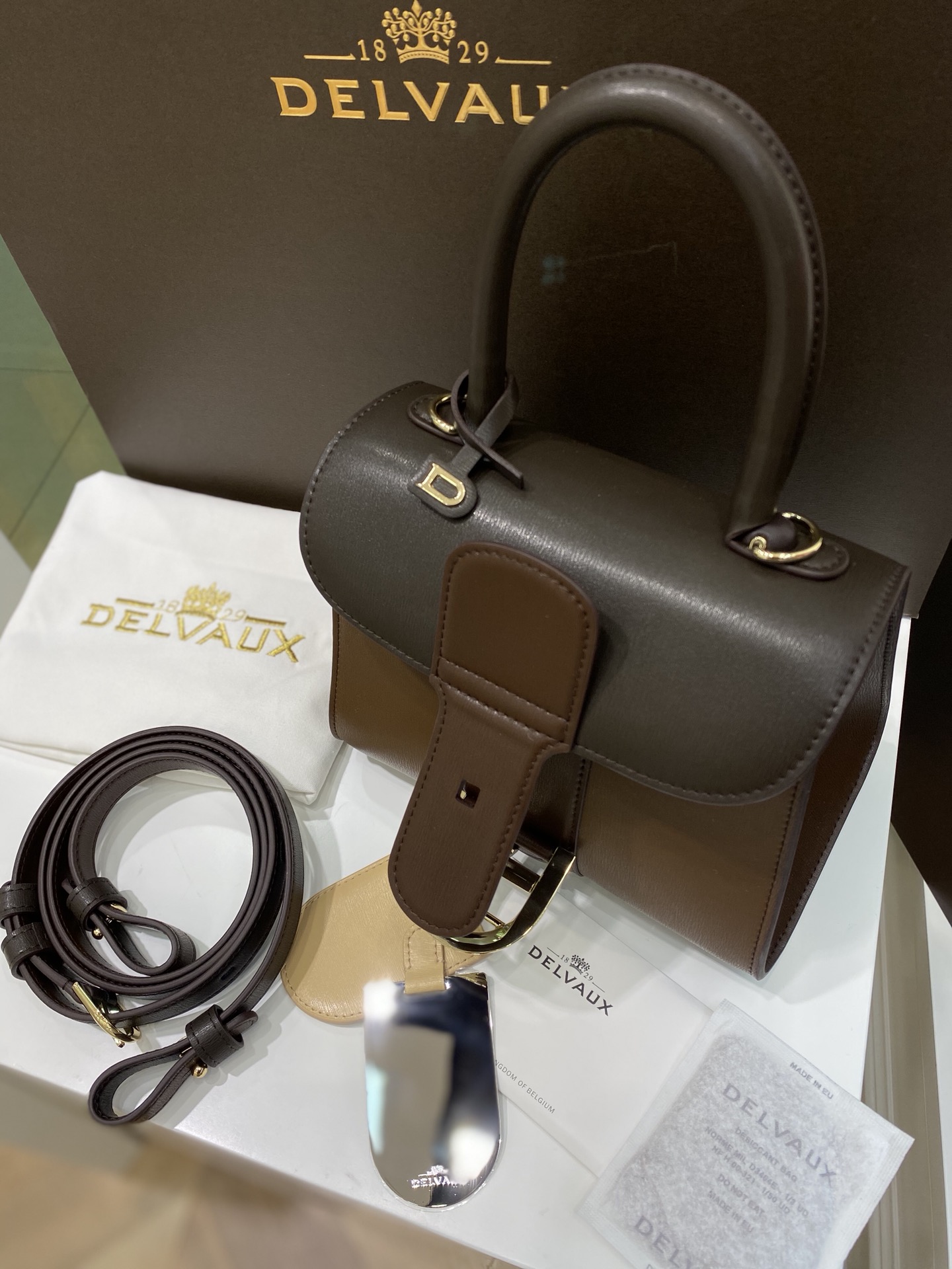 델보 브리앙 박스백 미니